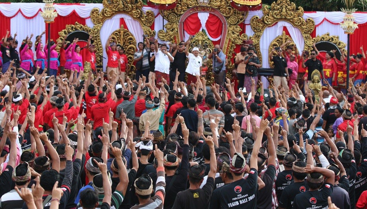 Lagi, Koster-Ace Disambut Ribu Warga Sukasada