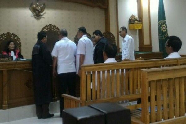 Waow..!!! Terbukti Korupsi, Oknum  PNS Dishub Badung Hanya Divonis Percobaan